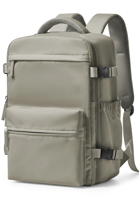 Découvrez KORR, la marque de sacs cabine compressibles conçus pour voyager plus léger, gagner de la place et partir librement. Pratique, compact et stylé.